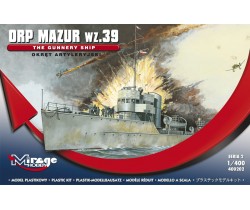 Model of polish warship Mazur made by Mirage Hobby 400202