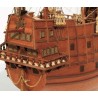 Drewniany model galeonu San Martin firmy OcCre 13601