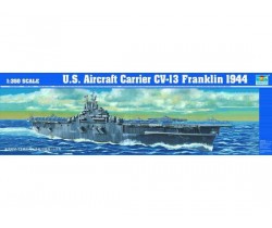 Aircraft carrier US CV-13 Franklin 1944 - Trumpeter 05604