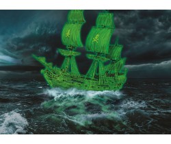 Pirate Ghost Ship (Night Color) - Revell 05435