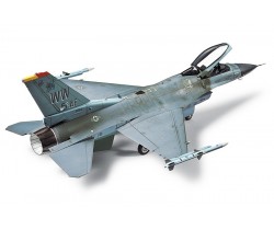 F-16CJ Fighting Falcon - Tamiya 60786