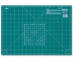 Cutting mat 450x320mm - Olfa CM-A3RC