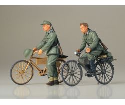German soldiers with bicycles - Tamiya 35240