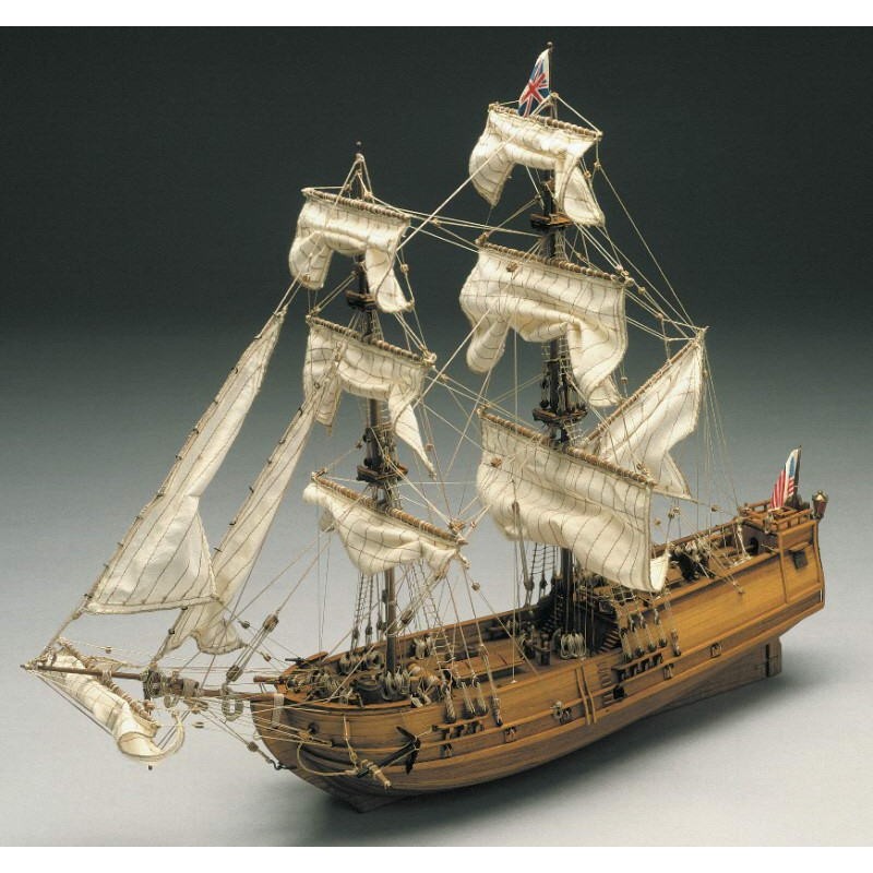 Drewniany model statku Golden Star firmy Mantua Model 769