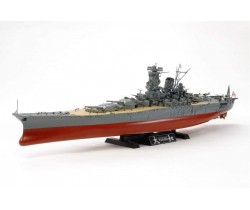 Model of battleship Yamato in 1/350 scale by Tamiya 78030